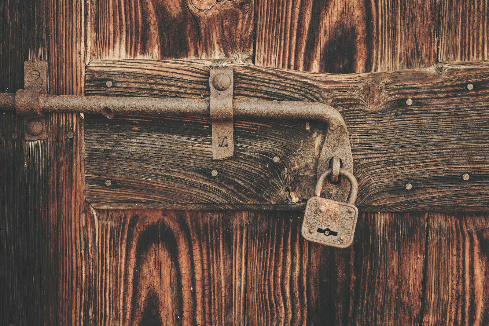 Townsend Premium Mobile Locksmith — locksmith in Attleboro, MA